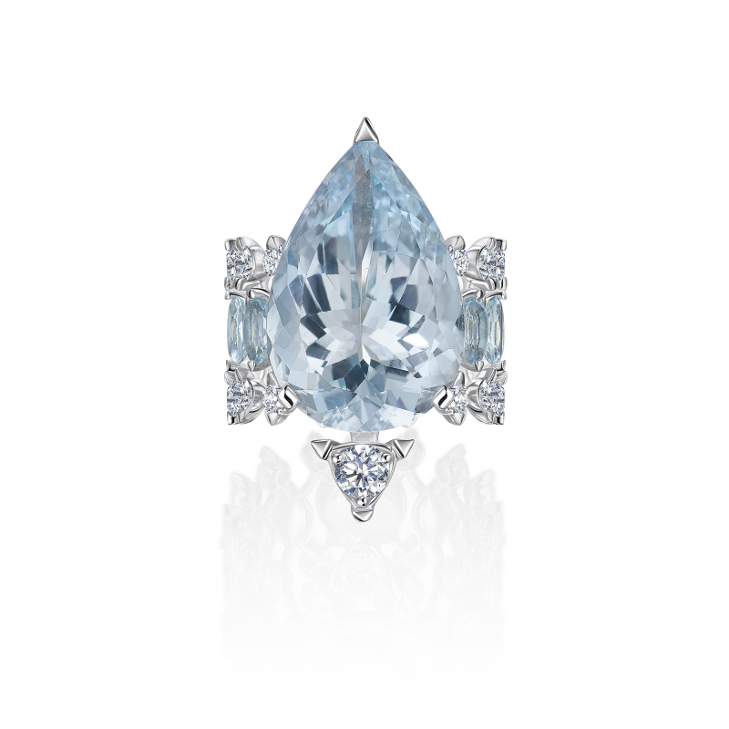 Кольцо с аквамаринами и бриллиантами