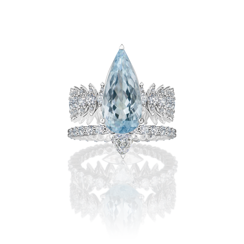 Кольцо с аквамарином и бриллиантами