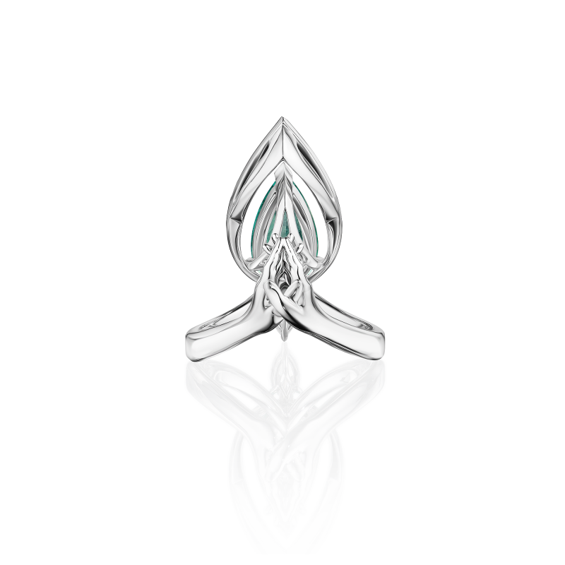 Кольцо с изумрудом и бриллиантами