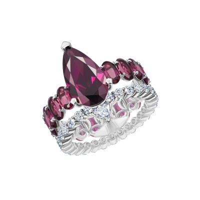 Кольцо с родолитами и бриллиантами