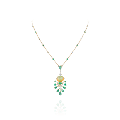 Колье с опалом, изумрудами и бриллиантами